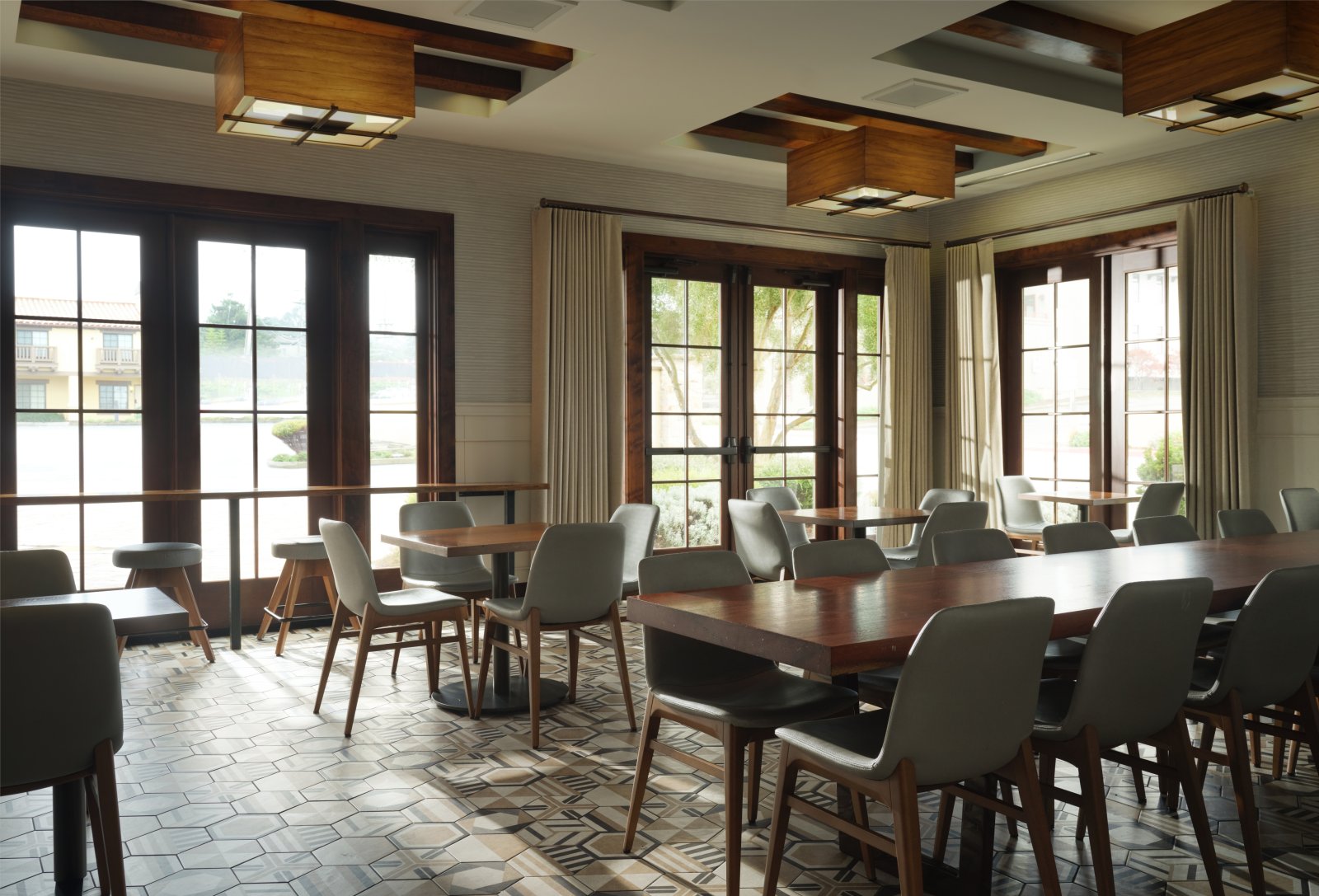Small to Medium Groups This is an image of the breakfast seating area at Hotel Abrego in Monterey, CA