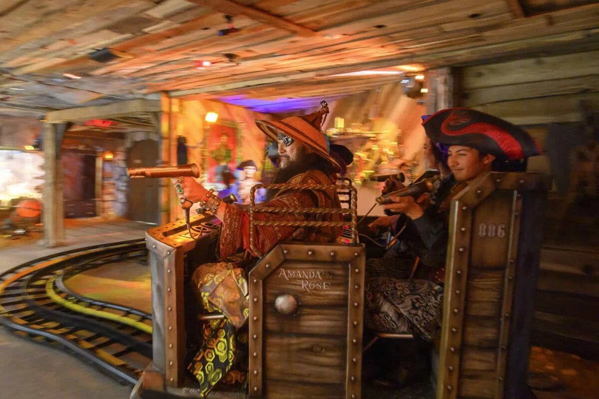 Treasure Hunt: The Ride: A Pirate Adventure on Cannery Row Treasure Hunt The Ride riders playing